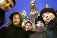 20171217_183458_1513628351154